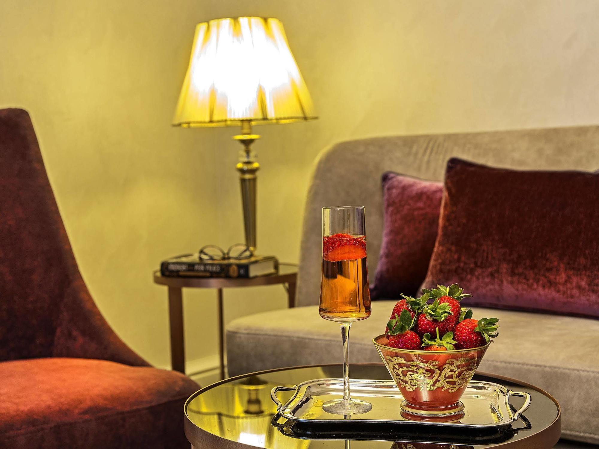 Hotel Meroddi Bagdatliyan